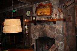Yellow deli vista inside